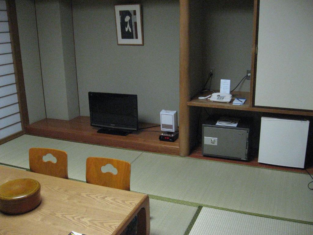 Gosho Nishi Kyoto Heian Hotel חדר תמונה