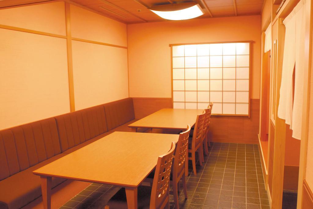 Gosho Nishi Kyoto Heian Hotel מראה חיצוני תמונה